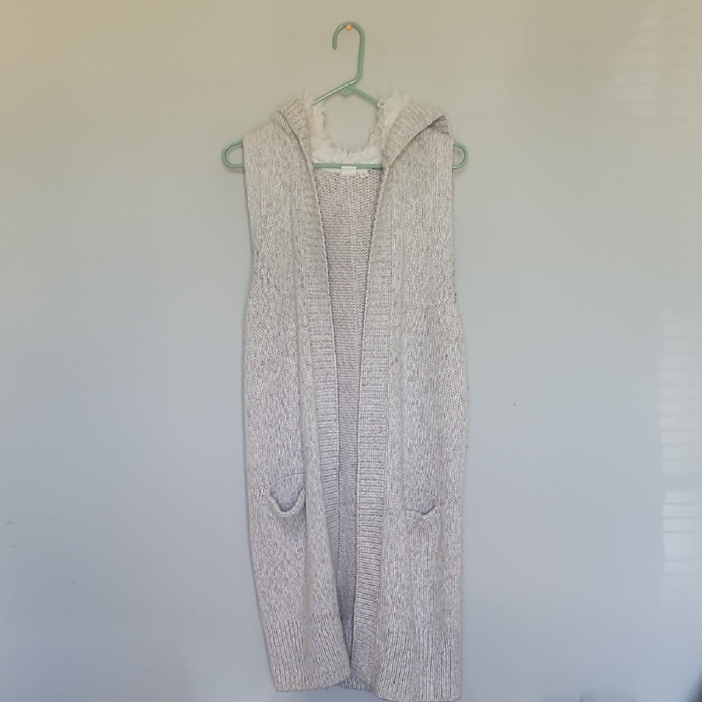GAP Cream Knit Hooded Vest 1❤️